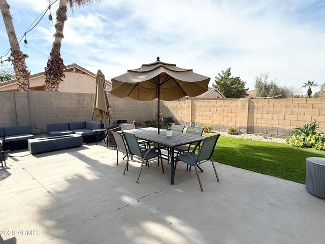 3033 E Santa Rosa Drive, Gilbert, AZ 85234