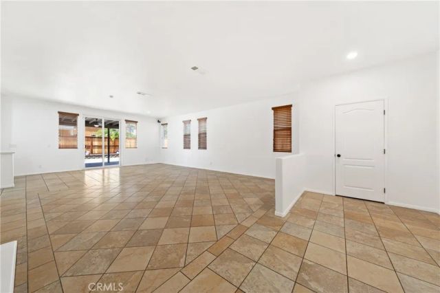 3993 Barbury Palms Way, Perris, CA 92571