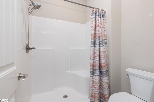 521 Turning Leaf Lane, Greer, SC 29651