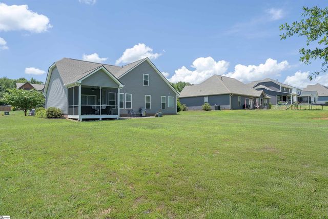 521 Turning Leaf Lane, Greer, SC 29651