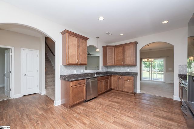 521 Turning Leaf Lane, Greer, SC 29651