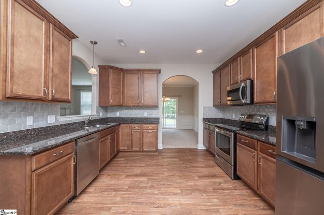 521 Turning Leaf Lane, Greer, SC 29651