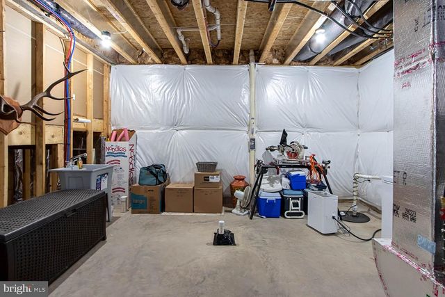 190 SUSSEX DR, State College, PA 16801