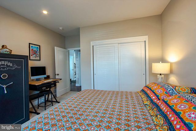 190 SUSSEX DR, State College, PA 16801