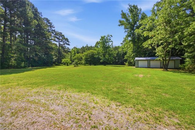 8368 Whispering Pines TRL, Windsor, VA 23487