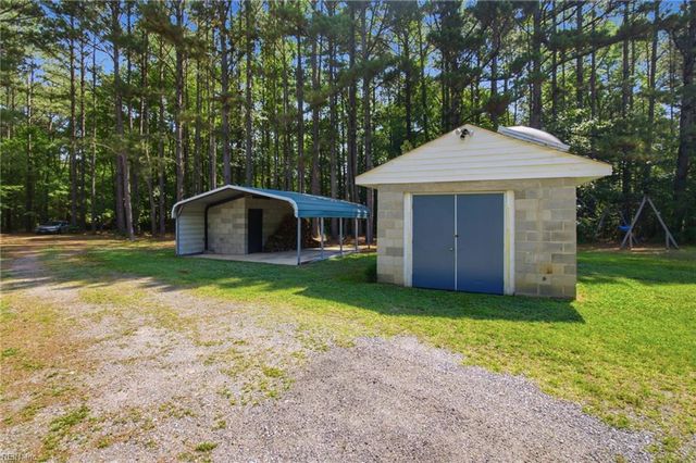 8368 Whispering Pines TRL, Windsor, VA 23487
