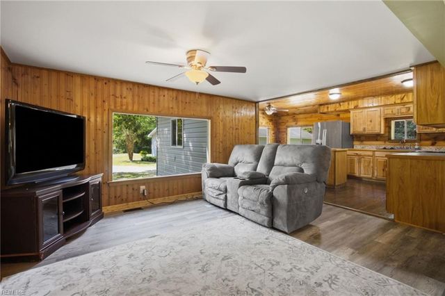 8368 Whispering Pines TRL, Windsor, VA 23487