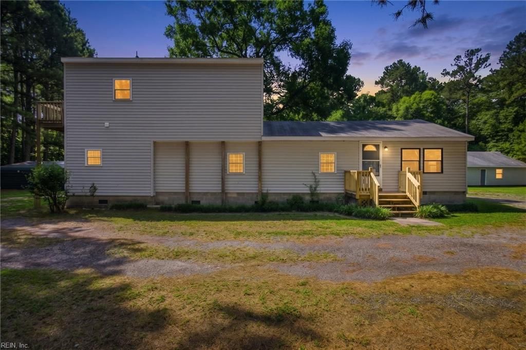 8368 Whispering Pines TRL, Windsor, VA 23487