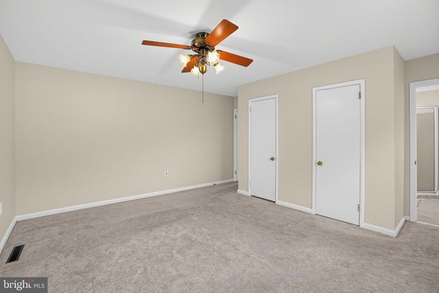 1901 LONGCOME DR, Wilmington, DE 19810