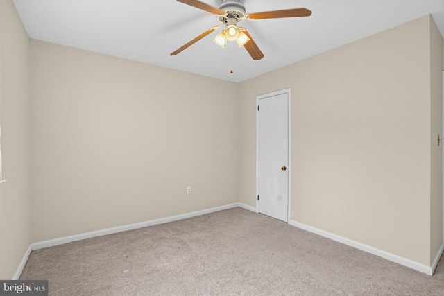 1901 LONGCOME DR, Wilmington, DE 19810