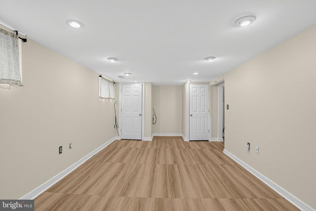 1901 LONGCOME DR, Wilmington, DE 19810