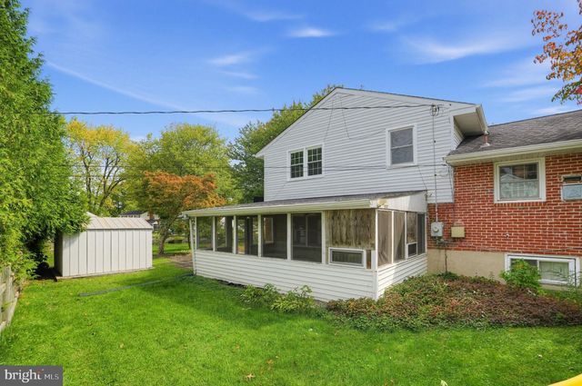 1901 LONGCOME DR, Wilmington, DE 19810