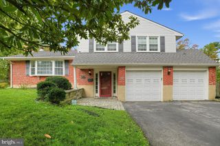 1901 LONGCOME DR, Wilmington, DE 19810
