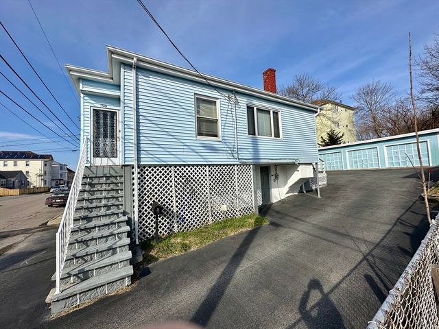 150 Crawford St, Fall River, MA 02724