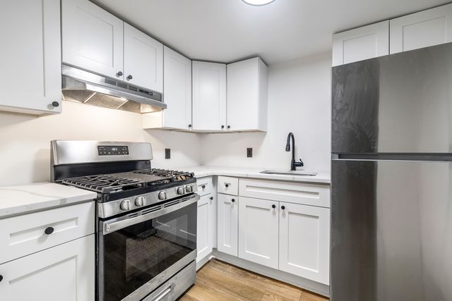 128 Wentworth Street 5, Charleston, SC 29401