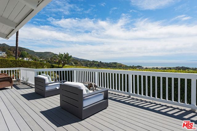 23901 Malibu Knolls Road, Malibu, CA 90265