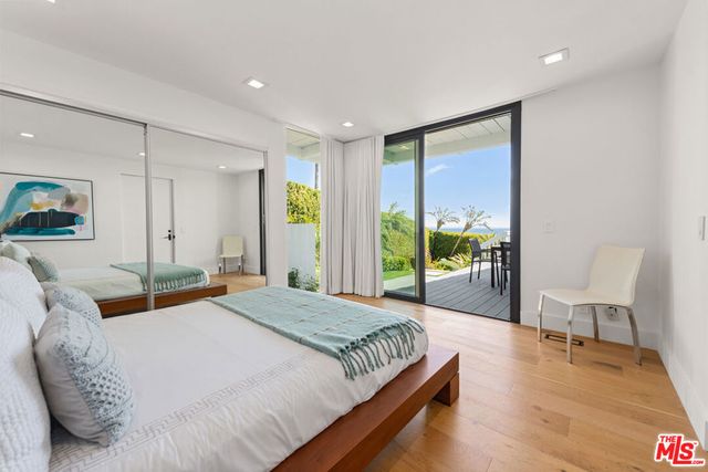 23901 Malibu Knolls Road, Malibu, CA 90265