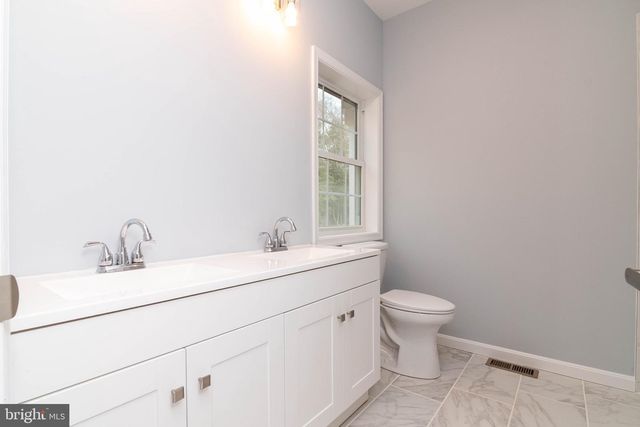 18729 LAUREL RD, Millsboro, DE 19966