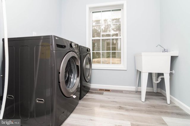 18729 LAUREL RD, Millsboro, DE 19966