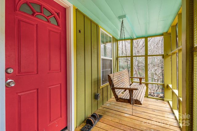 55 Heavenly Lane, Fairview, NC 28730