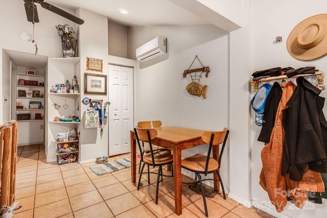 55 Heavenly Lane, Fairview, NC 28730