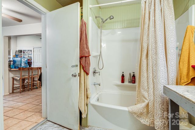 55 Heavenly Lane, Fairview, NC 28730