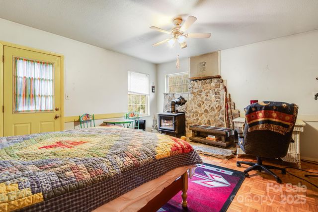 55 Heavenly Lane, Fairview, NC 28730