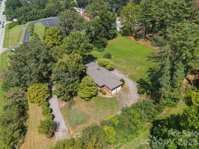 1452 Sweeten Creek Road, Asheville, NC 28803
