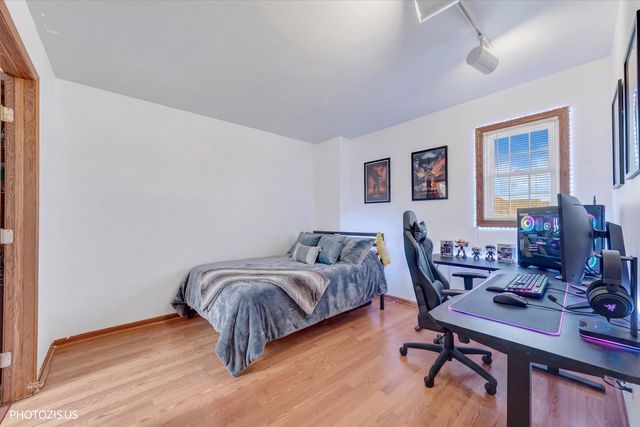 208 Westminster Court D, Schaumburg, IL 60193