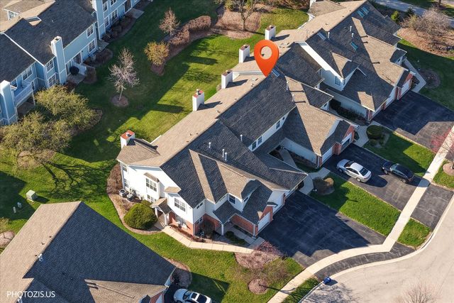 208 Westminster Court D, Schaumburg, IL 60193