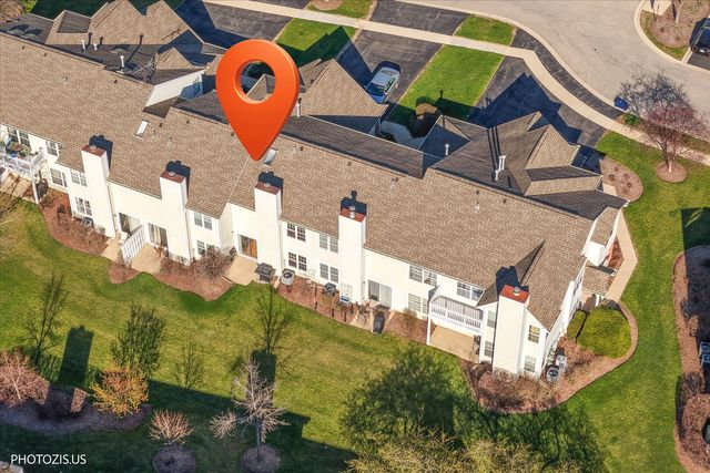 208 Westminster Court D, Schaumburg, IL 60193