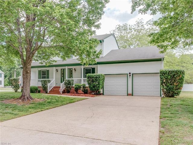 1 Oscars CT, Poquoson, VA 23662