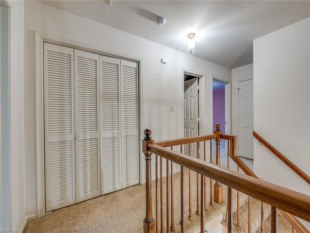 1 Oscars CT, Poquoson, VA 23662