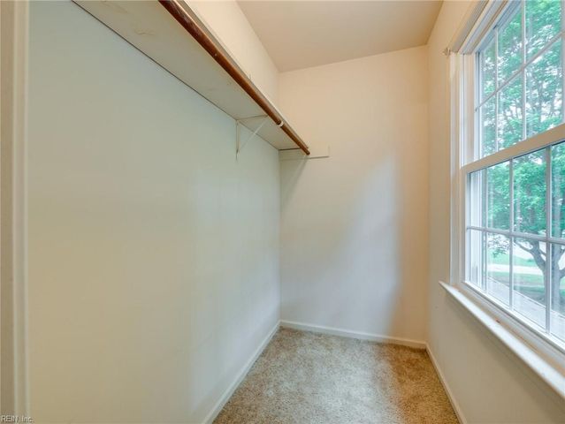 1 Oscars CT, Poquoson, VA 23662