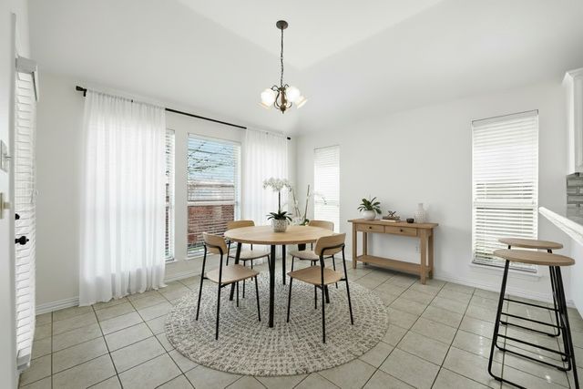 5836 Sugar Maple Drive, Fort Worth, TX 76244