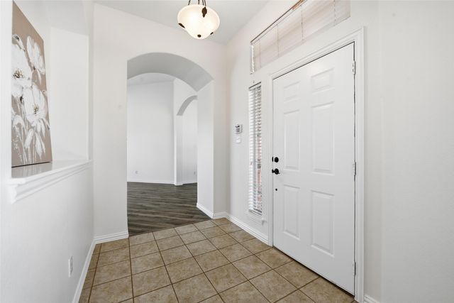 5836 Sugar Maple Drive, Fort Worth, TX 76244