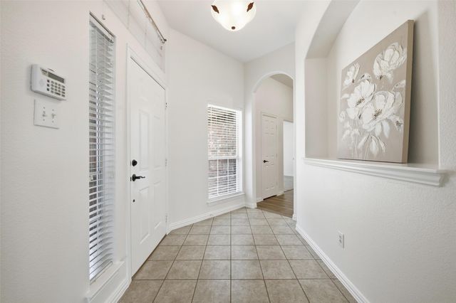 5836 Sugar Maple Drive, Fort Worth, TX 76244