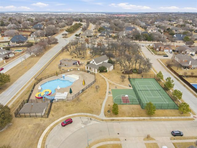 5836 Sugar Maple Drive, Fort Worth, TX 76244