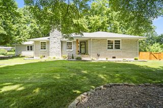 1471 East Bennett Street, Springfield, MO 65804