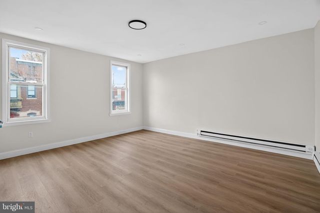 1118 KAIGHN AVE, Camden, NJ 08103