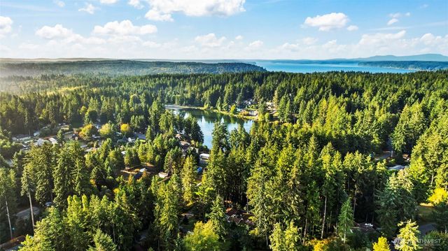 1810 193rd Avenue SW, Lakebay, WA 98349