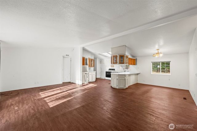 1810 193rd Avenue SW, Lakebay, WA 98349