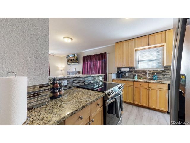 1621 Trenton St, Denver, CO 80220