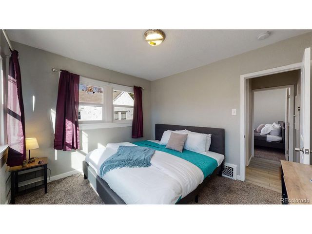 1621 Trenton St, Denver, CO 80220