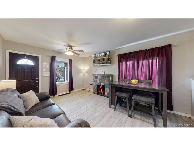 1621 Trenton St, Denver, CO 80220