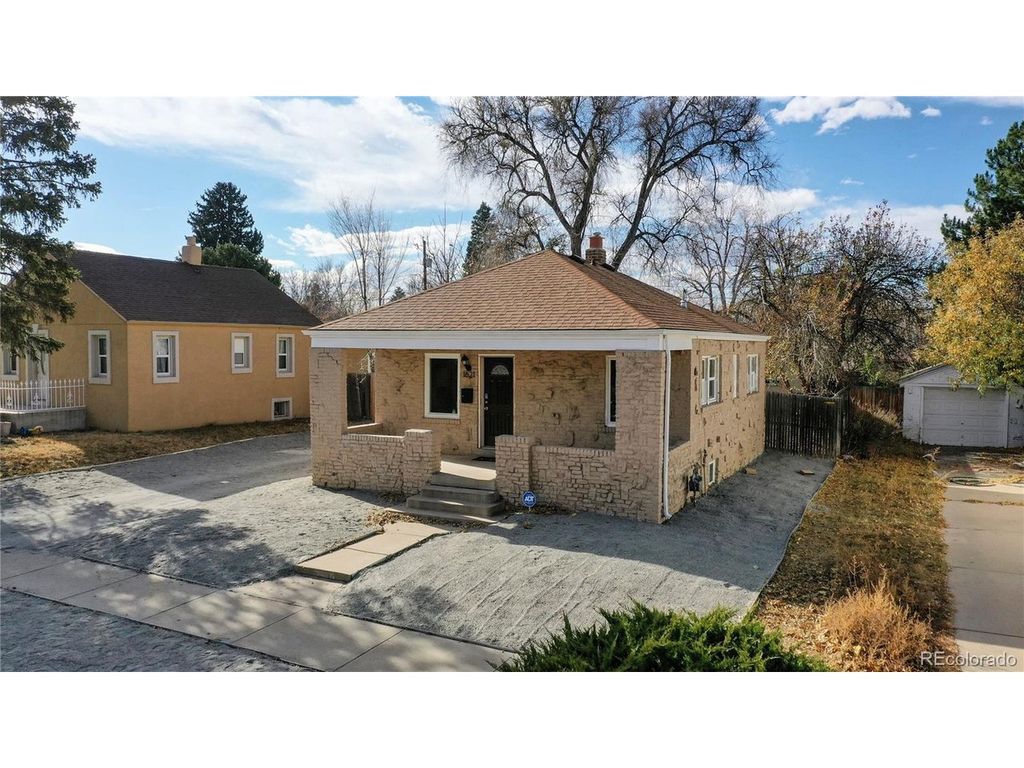 1621 Trenton St, Denver, CO 80220