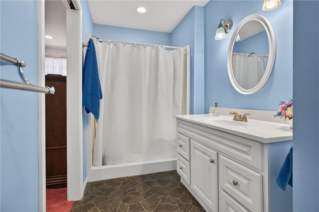 3001 N 78th Street, Kansas City, KS 66109