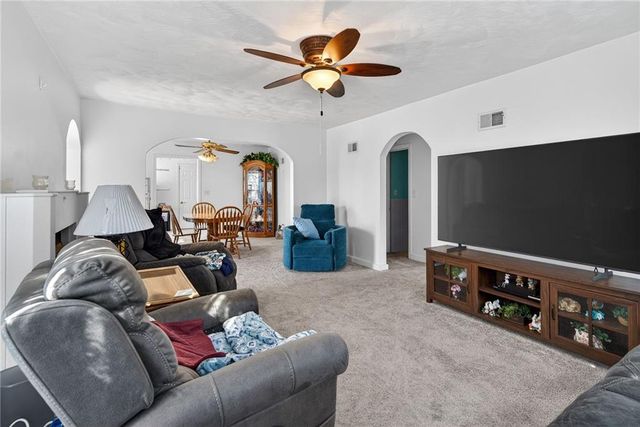 3001 N 78th Street, Kansas City, KS 66109