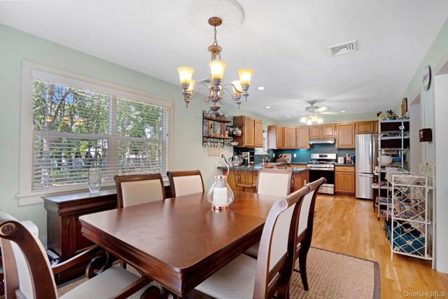 20 Deborah Drive, Westhampton Beach, NY 11978