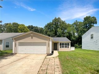 4489 Westhill Place, Kernersville, NC 27284